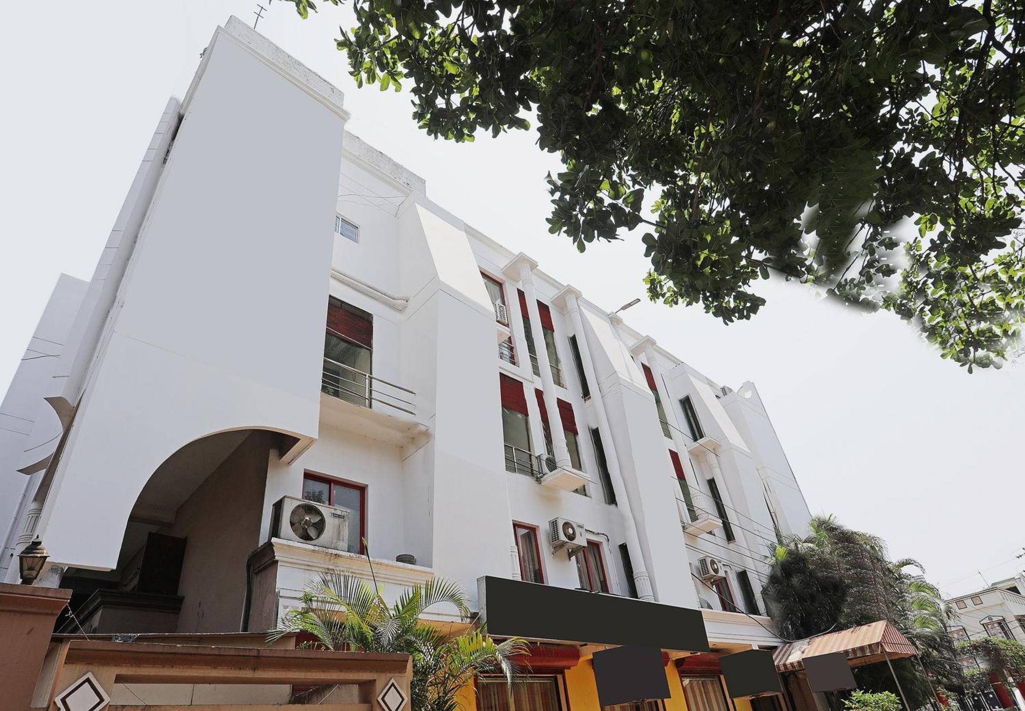 Hotel Nayapalli Bhubaneswar Exterior foto